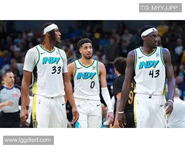 雄鹿队内线防守崩盘!印第安纳步行者针对密尔沃基雄鹿致命弱点,迈尔斯·特纳下场成转折点 雄鹿队内线防守崩盘!印第安纳步行者针对密尔沃基雄鹿致命弱点,迈尔斯·特纳下场成转折点